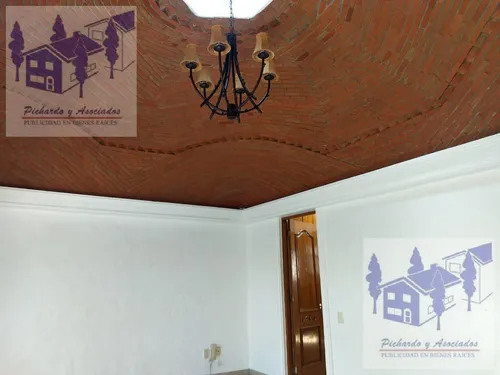 Casa En Venta En Lomas De Azingo, Cuernavaca Morelos.