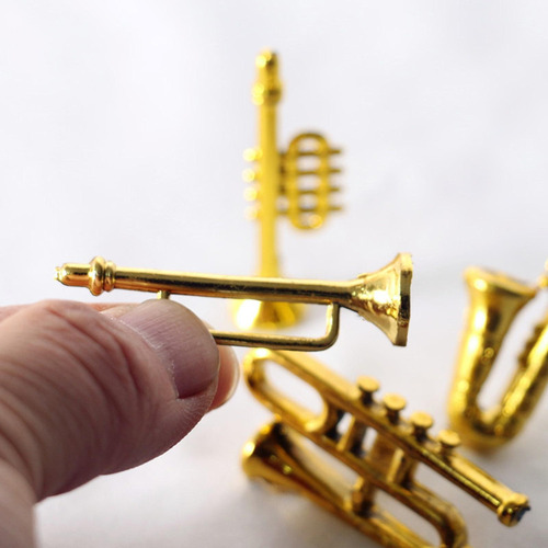 1 Casa De Instrumento Musical En Miniatura De En Miniatura