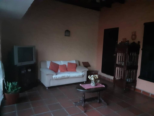 Imagen 8 de 9 de Apartoquinta En Venta Mañongo Cerca Del Sambil Valencia