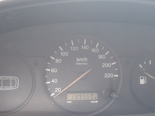 Ford Fiesta 1.8 Lx D Aa 2001