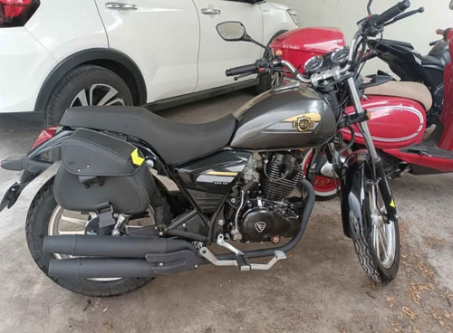 Italika Rc 200 Año 2023 Con Alforjas Y Poco Kilometraje.