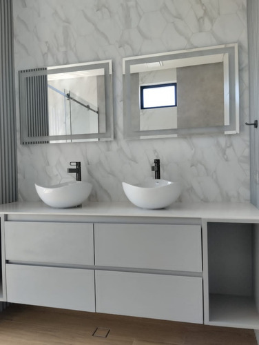 En Venta Hermosa Casa Bote B A Estrenar Con Diseño Y Acabados Modernos