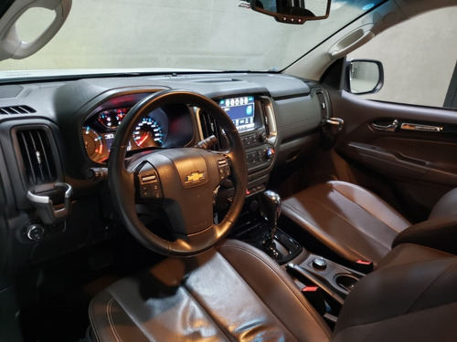 Imagem 10 de 12 de Chevrolet S10 High Country 4x4 2.8 Diesel Automatica