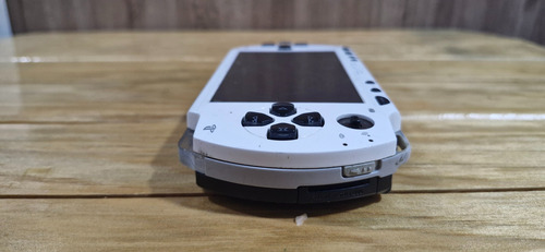 Consola Psp Fat Liberada Para Reparar O Piezas Blanco (Usado)