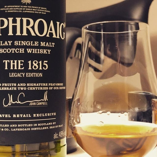 Imagen 6 de 10 de Whisky Laphroaig The 1815 Legacy Edition 700ml En Estuche