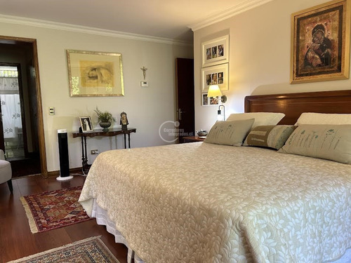 Departamento En Venta De 4 Dorm. En Lo Barnechea