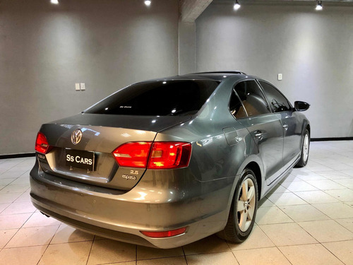 Volkswagen Vento 2.5 Luxury 170cv Tiptronic 2013