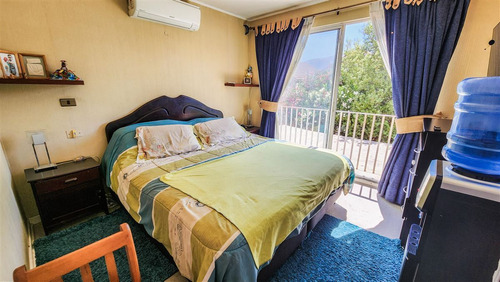 Gran Oportunidad Casa 3 Pisos 4dor. 3est. En Condominio Int