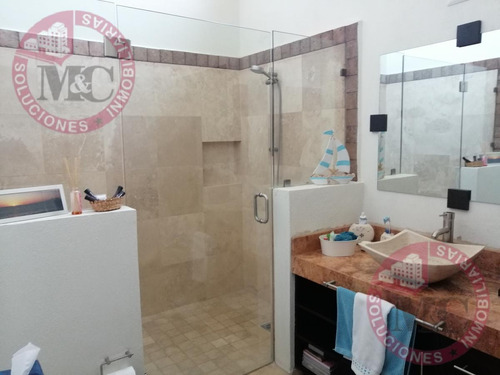 Casa En Venta En Campestre Club De Golf Sur
