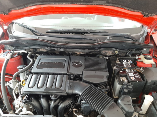 Imagen 8 de 13 de Mazda 2 1.5 Touring Mt 2014
