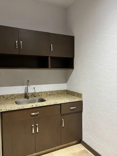 Casa En Venta En Jurica En Esquina! Una Sila Planta