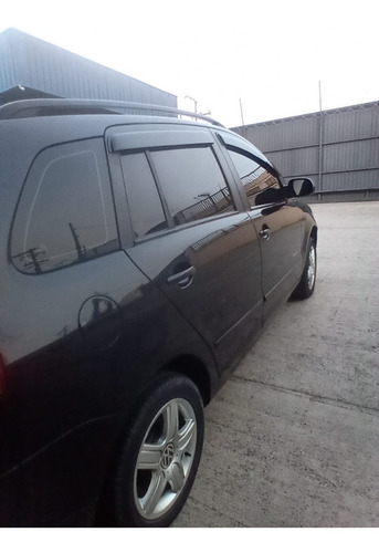 Imagem 4 de 11 de Spacefox 2007/2008 1.6 Comfortline Total Flex 5p Volkswagen
