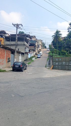 Vendo Casa Grande No Gramacho, Ótimo Lugar Ótimo Casal.