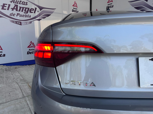Volkswagen Jetta 2.5 Sportline Tiptronic At