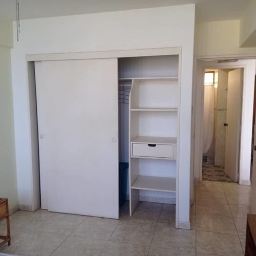 Imagen 7 de 14 de Venta Apartamento En Macuto Vista Al Mar