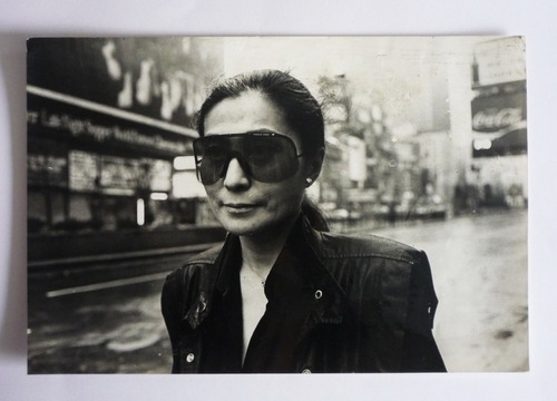 Fotografia De Yoko Ono En Nueva York