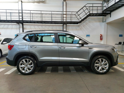 Imagen 4 de 15 de Volkswagen Taos Comfortline 250tsi