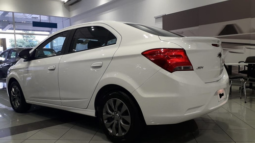 Chevrolet Onix Joy Plus Black 1.4 N Manual 4 Puertas 2021 As