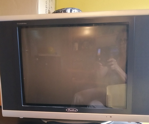 Imagen 1 de 2 de Tv 21 Pulgadas Usado Para Reparar