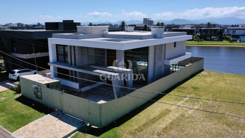Imagem 9 de 15 de Casa Em Condominio - Centro - Ref: 210178 - V-210290