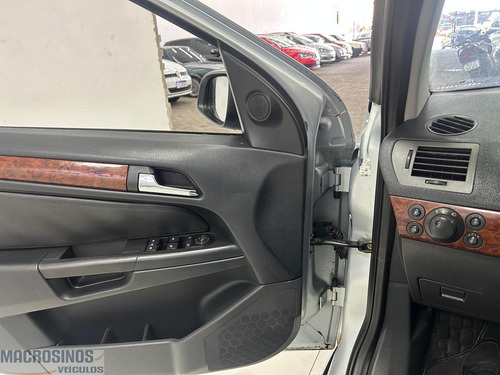 Chevrolet Vectra Elite 2.4 MPFI 16V FlexPower Aut.