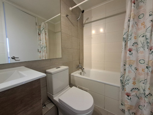 Mp- Argomedo/lira, 2 Dorm 2 Baños Estac Y Bodega