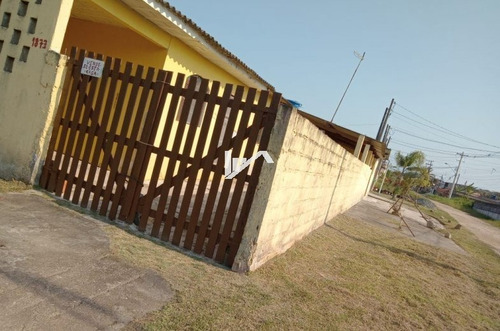 Imagem 1 de 10 de Casa Na Estância São Pedro Em Itanhaém À 700 Metros Da Rodovia