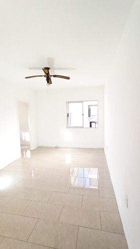 Imagen 1 de 9 de Alquiler Apartamento Pocitos Nuevo