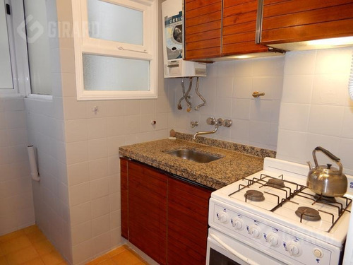 Imagen 6 de 19 de 2 Amb. A La Calle C/ Balcón Invertido | Excelente Estado | Reciclado A Nuevo