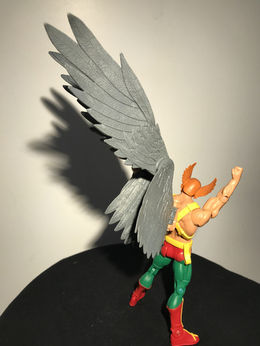 Gavião Negro Hawkman Dc Collectibles Art Scale 1/10 (Usado)