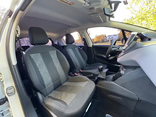 Peugeot 208 1.6 Allure Touchscreen