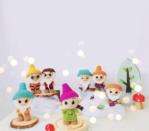 Patrones Amigurumis E-book Blancanieves. En Portugués.