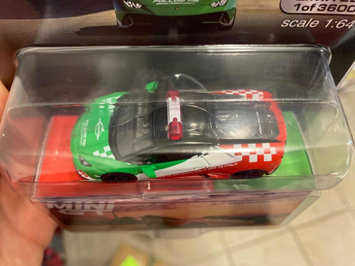 Mini Gt Lamborghini Huracan Evo Bologna Airport 2020 # 193 Color Rojo