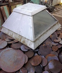Claraboya.lucarna.tragaluz.ventiluz Techo..chapa De Aluminio (Usado)