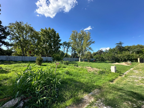 En Venta Lote Baldio En Barrio Cerrado Los Robles - Escritura Inmediata O Financia
