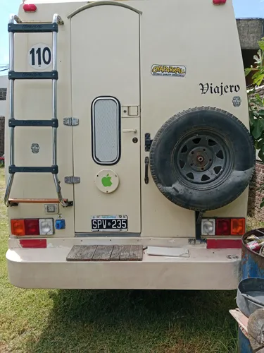 Camper 4 Personas