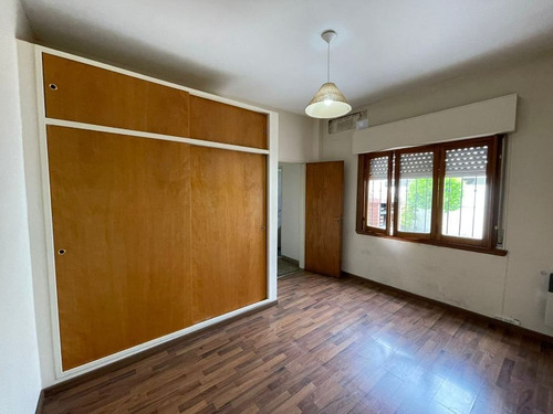 Imagen 10 de 14 de Casa Ph En Venta En Haedo Sur
