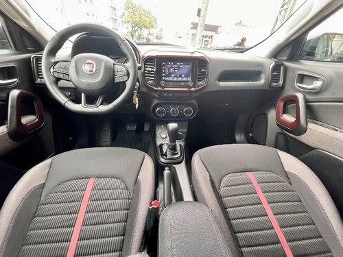 Imagem 6 de 11 de Fiat Toro 1.8 16v Evo Flex Freedom At6