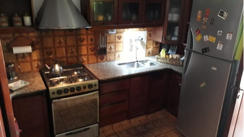 Imagen 11 de 14 de Se Vende Duplex 4 Dorm/3 Baños/patio/coche. En Bº Gral Paz