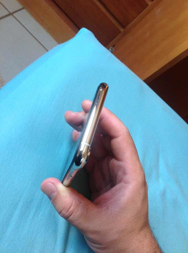 Celular iPhone XS Prata