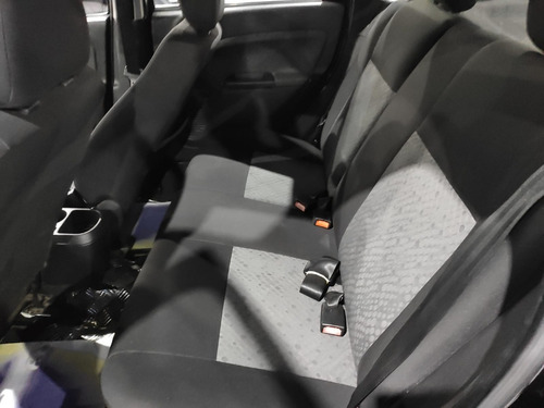 Imagem 6 de 10 de Ford Fiesta 1.0 Rocam S Flex 5p