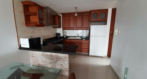 Imagen 4 de 12 de Apartamento Amoblado En Bella Vista