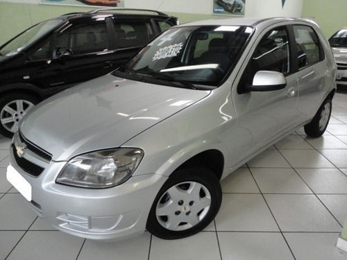 Chevrolet Celta Lt 1.0 Prata 8v Flex Cód9996