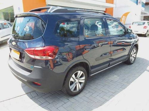 Imagem 7 de 9 de Chevrolet Spin 1.8 Activ7 8v Flex 4p Automático