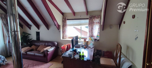 Casa En Venta De 6 Dorm. En Concepción