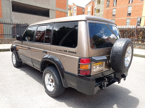 Mitsubishi Montero 1992 3.0 L146 Wagon