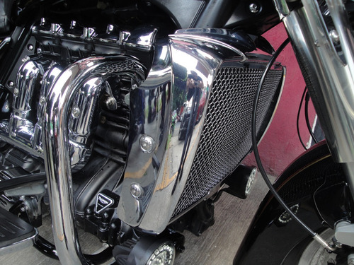 Triumph Unico Dueño Equipada Factura Original Seminueva Opor