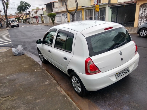 Renault Clio 2015 1.0 16v Expression Hi-power 5p