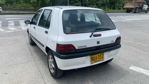 Renault Clio 1.4 S/a Con D/a Modelo 1998