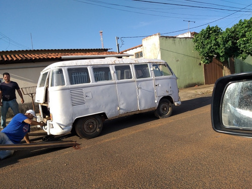 Imagem 4 de 14 de Volkswagen Kombi 1969 Para Rest
